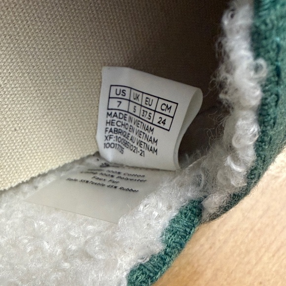 TOMS Green Cozy Slip-Ons - Picture 3 of 5
